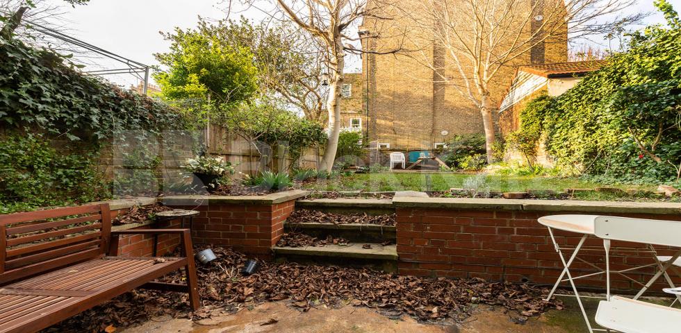 Beautiful two bedroom set in a period conversion with a garden Tufnell Park Road, Tufnell Park